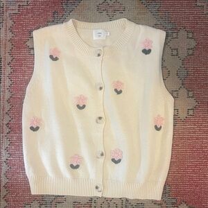 Luna Ivy Cream Floral Knit Button-Up Vest